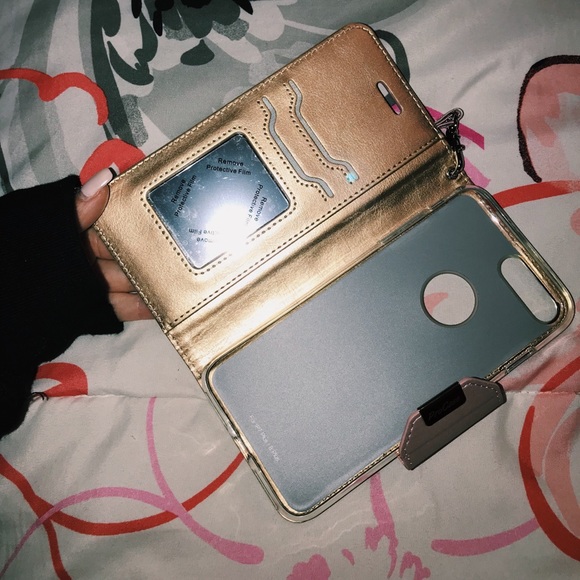 i phone 7 plus wallet case💗 - Picture 2 of 2